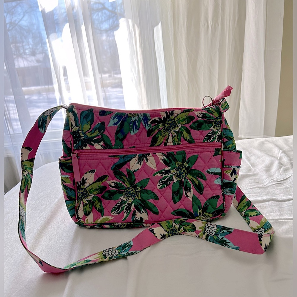 Vera Bradley Hipster in Tropical Paradise Bag